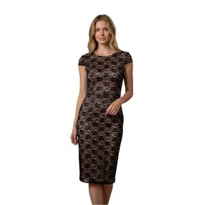 BETSY JOHNSON Women’s Black Lace Cap Sleeve Dress size 2